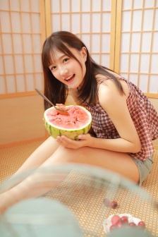 野亚希