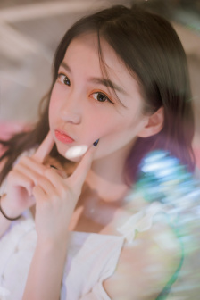男朋友趴在两腿中间舔我知乎
